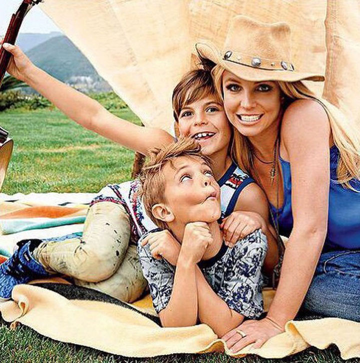 Há mais de um ano que Britney Spears se encontra afastada dos filhos