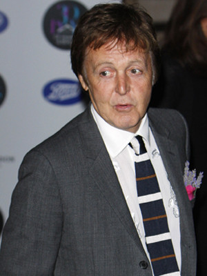 Namorada de Paul McCartney já faz parte da família
