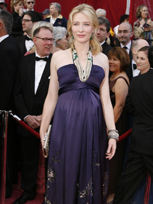 Cate Blanchett foi mãe