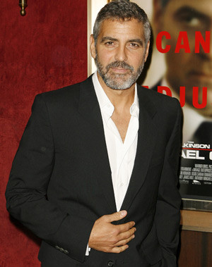 George Clooney vai ser administrador de empresas