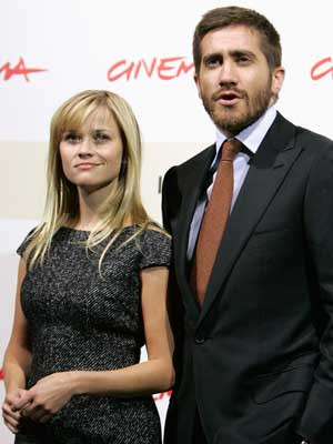 Reese Whitherspoon já namora com Jake Gyllenhaal