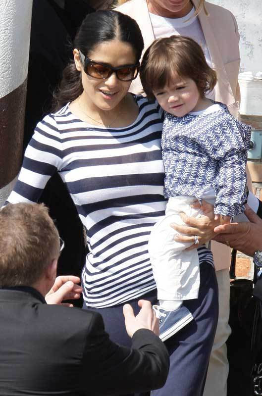 Salma Hayek com a filha, Valentina Paloma