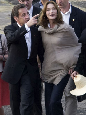 Carla Bruni e Nicolas Sarkozy vivem dias de romance no México
