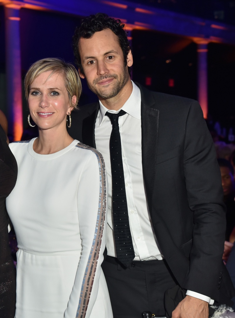 Caras | Kristen Wiig e Avi Rothman foram pais