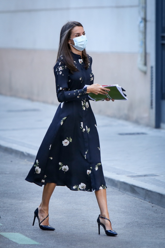 Comprar Vestido Flores de diseño online - Isabel Serrano Moda