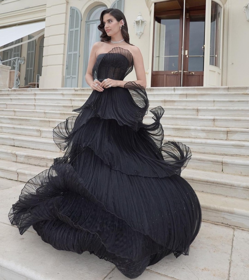 O vestido de sonho de Sara Sampaio