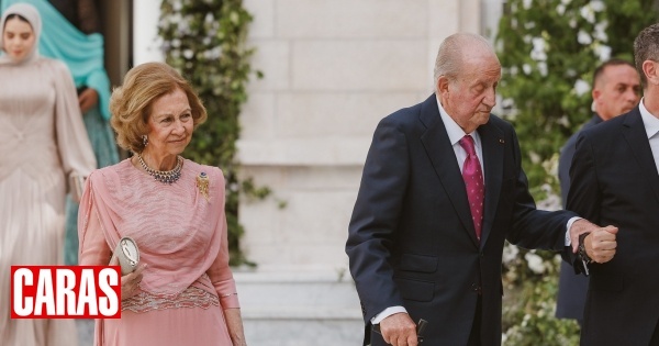 O reencontro de Sofía e Juan Carlos de Espanha, em Amã, onde passaram a lua-de-mel em 1962