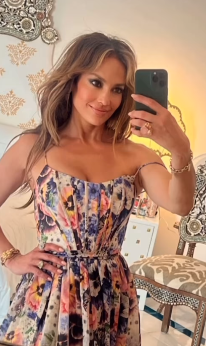 As férias de Jennifer Lopez sem Ben Affleck em Itália