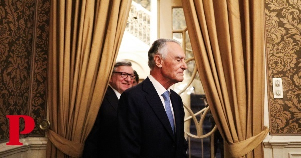 Cavaco Silva representa Portugal no funeral do ex-Presidente italiano Giorgio Napolitano