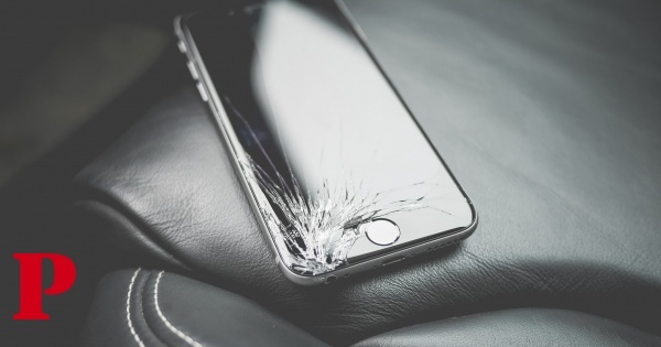 França vai pagar a quem reparar o ecrã partido do smartphone