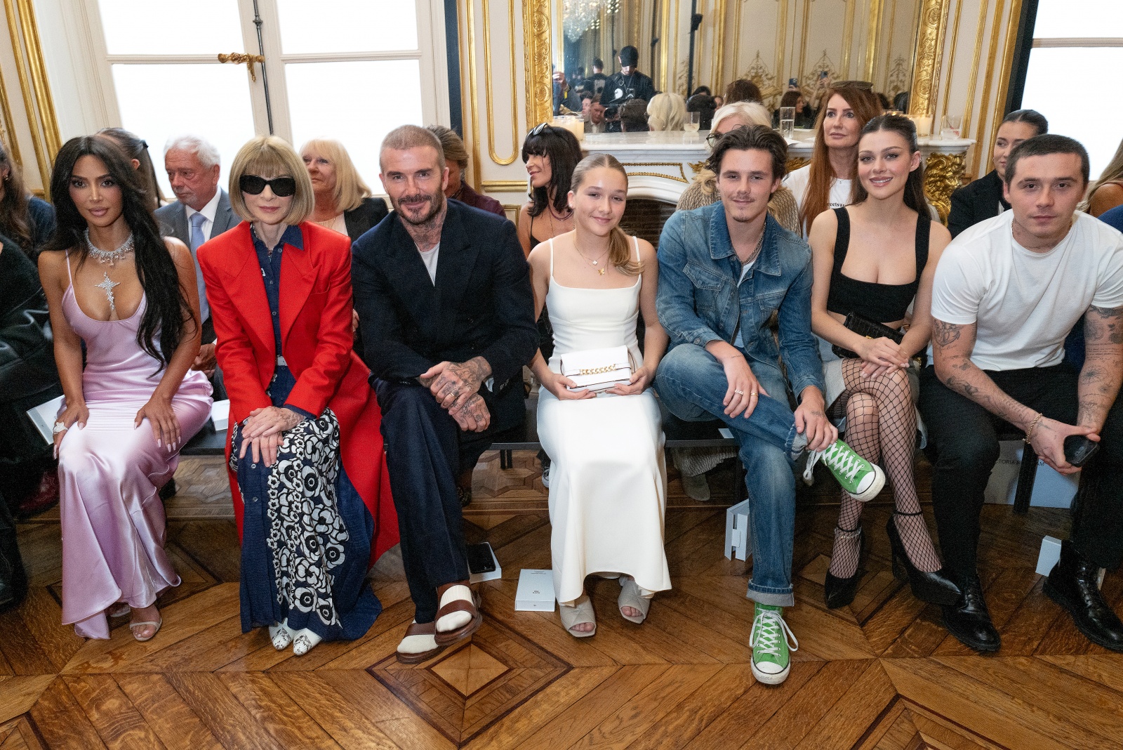 Kim Kardashian e Anna Wintour protagonizam momento tenso em Paris