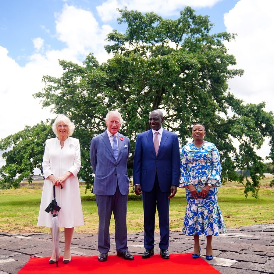 Carlos III elogia Kate durante visita ao Quénia