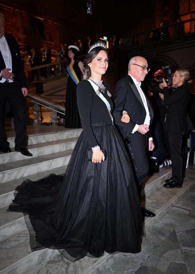 Família real sueca preside à gala do Prémio Nobel 2023