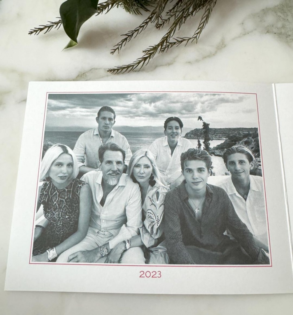 O postal de Natal de Pavlos e Marie-Chantal da Grécia