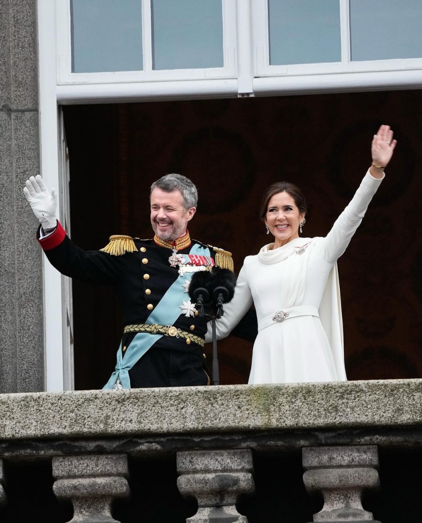 Mary da Dinamarca elege "look" nupcial para o dia da proclamação