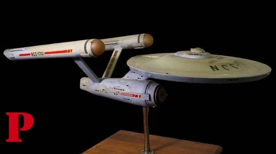 Maquete original da nave de Star Trek dada ao filho do criador, após décadas perdida