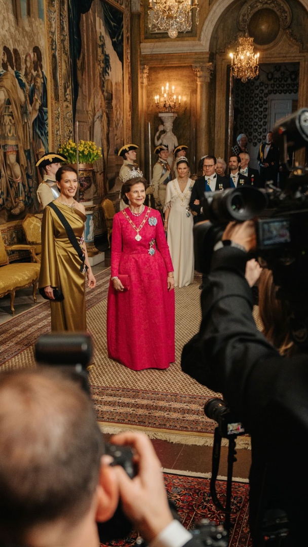 As tiaras da rainha Sílvia e das princesas Sofia e Victoria da Suécia