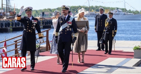 A receção a Mary e Frederico X da Dinamarca na chegada à  Noruega