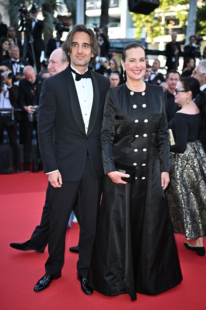 Charlotte Casiraghi e Dimitri Rassam em Cannes, em dias diferentes