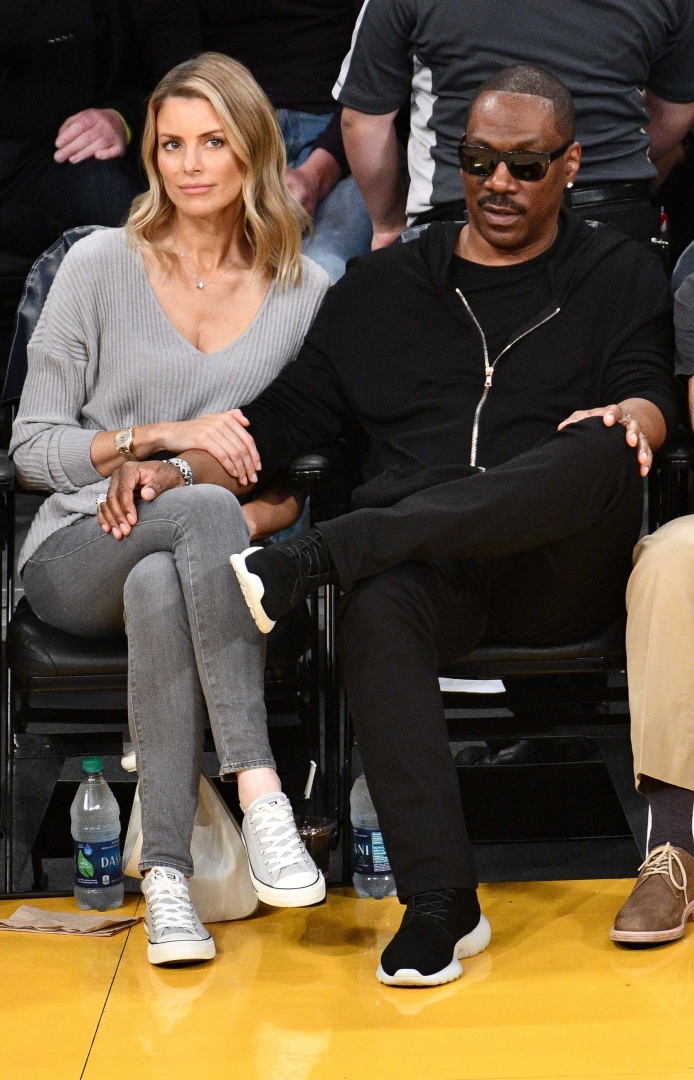 Eddie Murphy e Paige Butcher casaram. O ganhador do Oscar e a modelo australiana casaram-se em cerimónia reservada no Caribe.