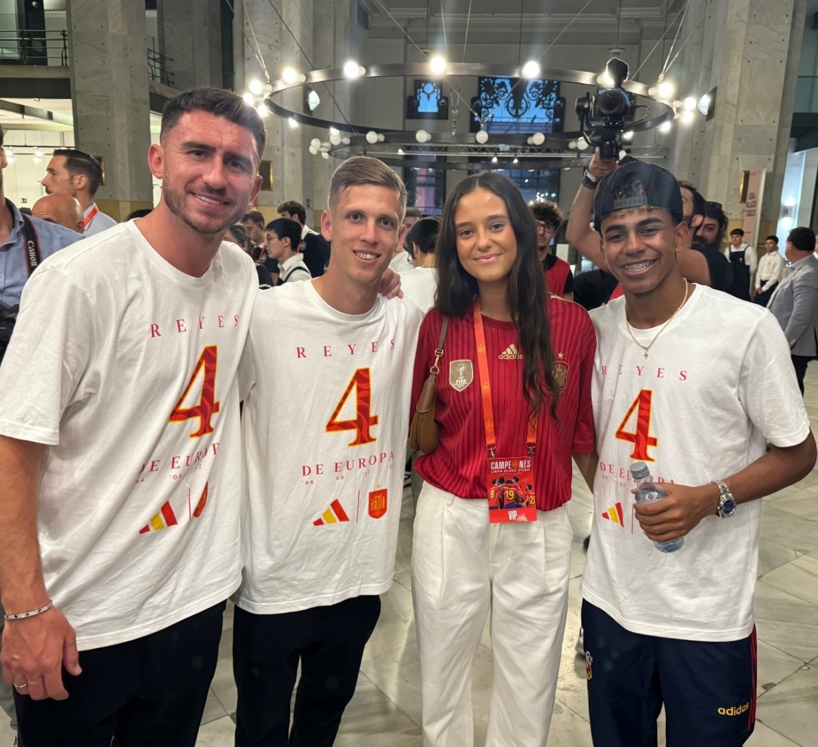 Victoria de Marichalar celebra o sucesso da seleção de Espanha