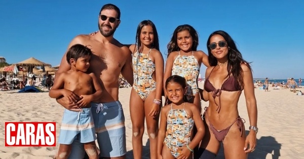 Carolina Patrocínio de férias no Algarve com família e amigos