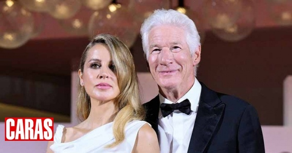 Richard Gere e a mulher, Alejandra Silva, mostram-se muito apaixonados