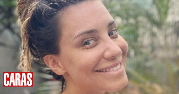 Numa rara foto com a mãe e a filha mais velha, Joana Solnado exibe a sua gravidez