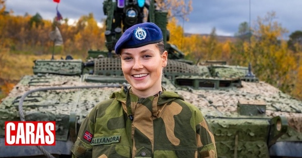 A princesa da Noruega na pele da soldado de engenharia Ingrid Alexandra