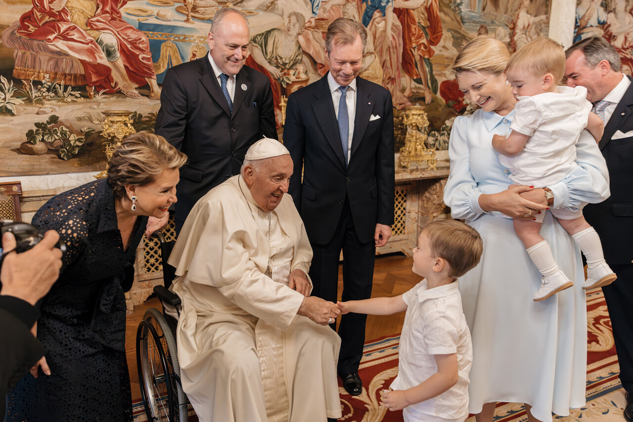 Papa Francisco visita família real do Luxemburgo