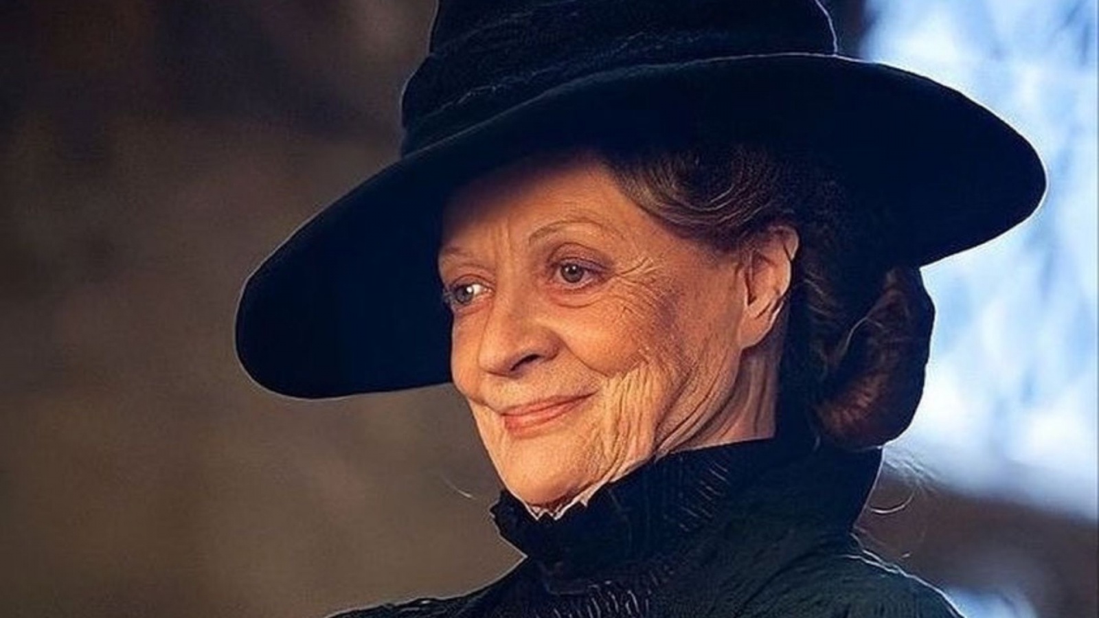 Maggie Smith, a grande dama do palco e do ecrã, morre aos 89 anos