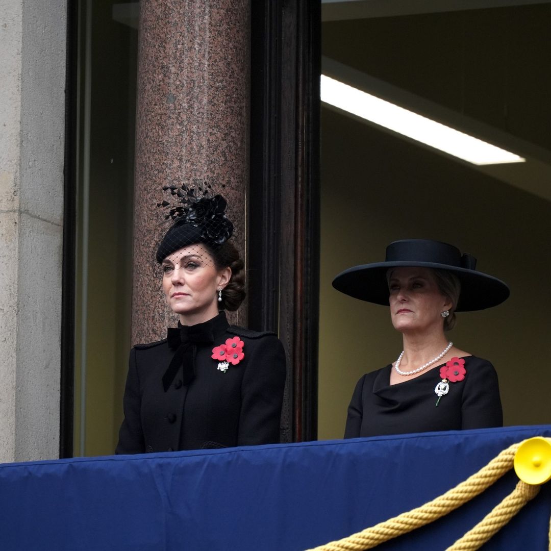 Kate resgata jóias de princesa Diana