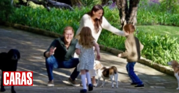 Harry e Meghan partilham postal de Natal com os filhos, Archie e Lilibet