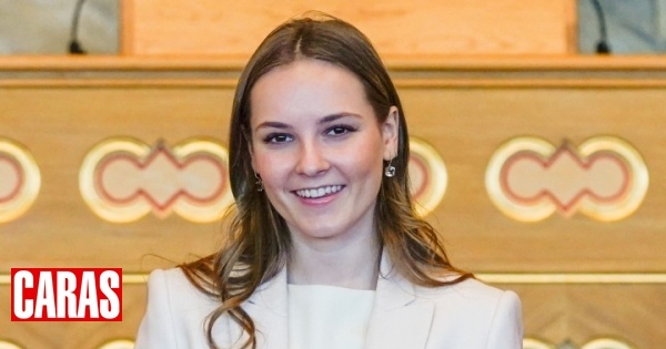 Princesa Ingrid Alexandra da Noruega celebra 21º aniversário