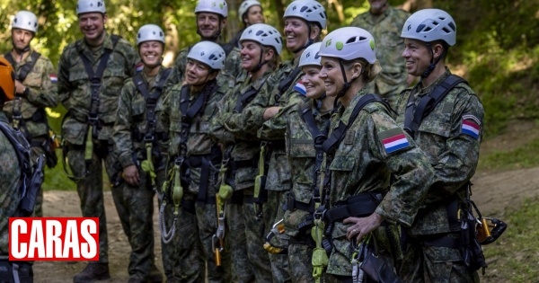 Máxima dos Países Baixos participa em treino militar das Forças Armadas