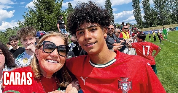 Cristiano Ronaldo Jr.: Primeiros passos na seleção com o apoio incondicional da avó